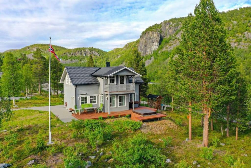 Hytte I Flott Natur Альта Экстерьер фото
